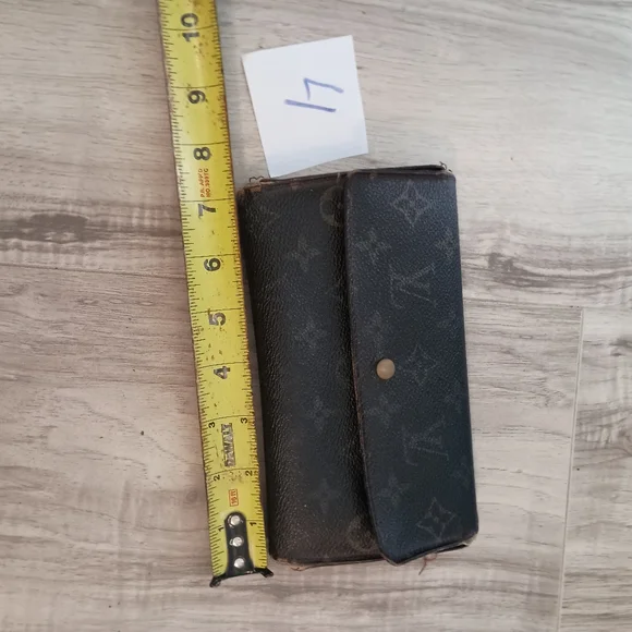 Louis Vuitton Monogram Porte Tresor International Trifold Long Wallet